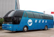 粤运集体的青年客车