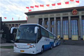 两会期间安凯客车再担当