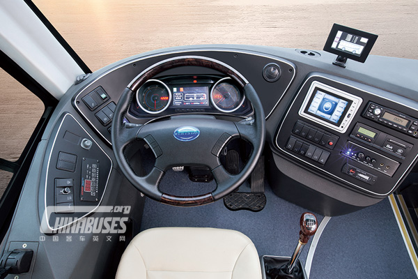 亚星客车YBL6905H