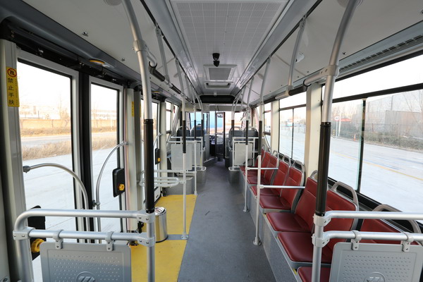 福田欧辉BJ6180在线充电纯电动城市客车