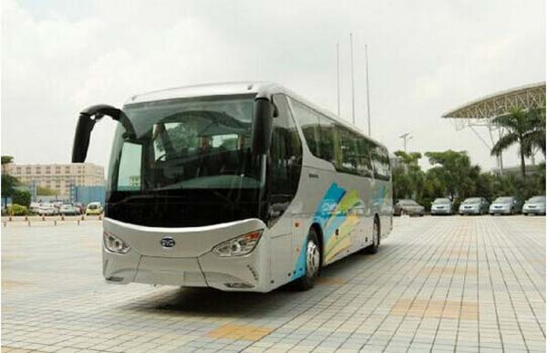 比亚迪C9荣膺最佳自主创新奖