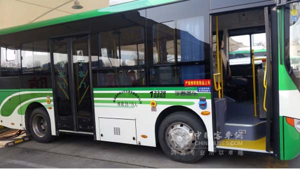 在德清县公交线路运营的宇通E7