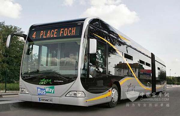 奔驰客车占墨西哥市场份额44%