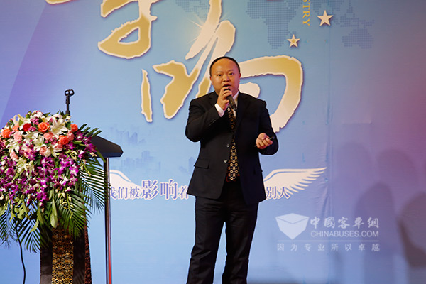 恒通客车何涛：微循环公交的思考与探索