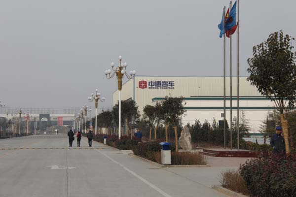 [快报] 中通客车2015年12月单月销售收入15亿
