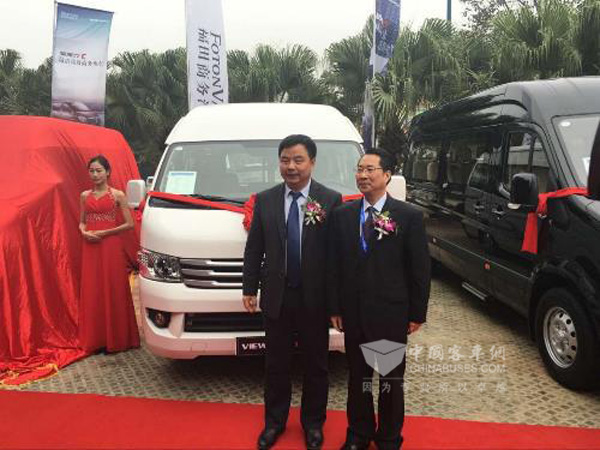 　福田汽车集团副总裁、轻型商用车业务总监赵建民先生和