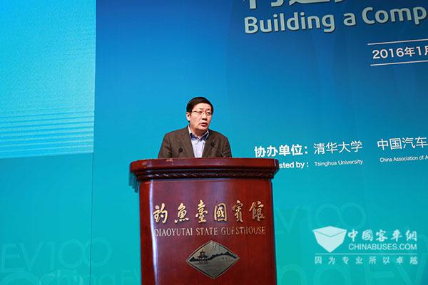 楼继伟：补贴标准退坡，倒逼企业市场化