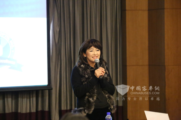 联嘉光电董事长兼总经理黄昉钰女士