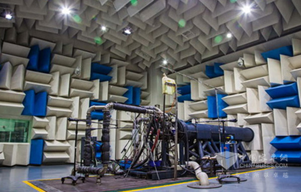 潍柴人的“工匠精神”提升发动机的品与质