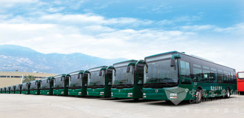 杭州：增开多条公交线路 解决居民“出行难”