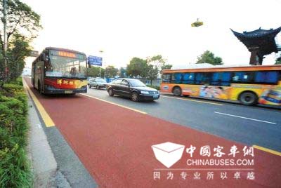 江苏扬州：2020年建成公交专用道网络