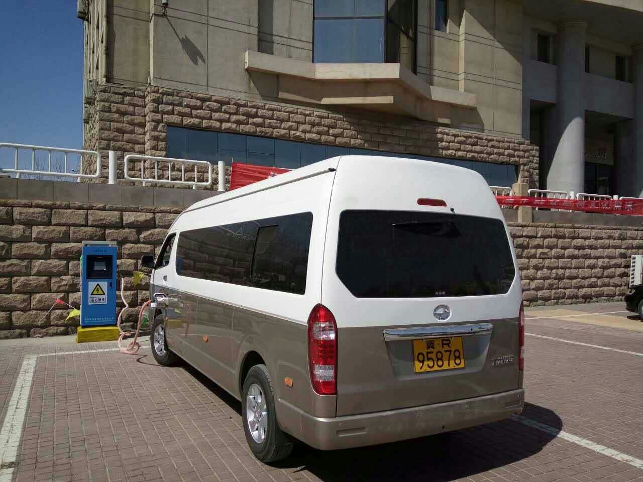 九龙汽车充电桩