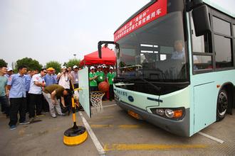 浙江：宁波市客管局调研余姚河姆渡公交发展情况