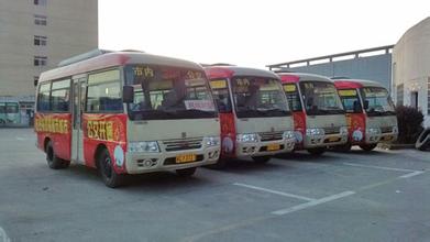 江西樟树市首批28辆新能源纯电动公交车投入运行