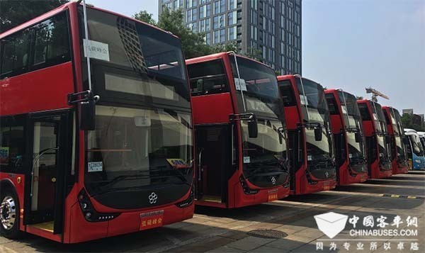 北京：公交观光3线今开通 装备“银隆钛”的双层纯电动车直达颐和园