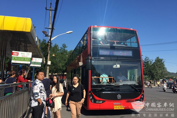 快充推动北京新能源公交快跑