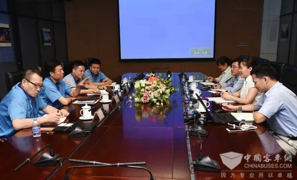 威伯科公司客人访问法士特