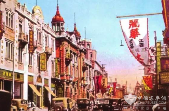 上海：那些年，我们一起乘过的公交车