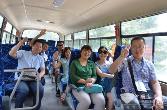 　　客户试乘试驾新凌越体验舒适出行