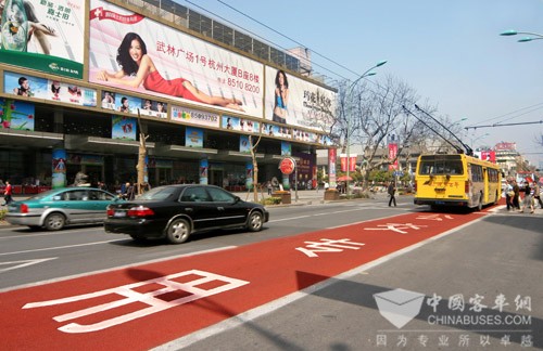 浙江杭州：打造公交优先发展的“快车道”