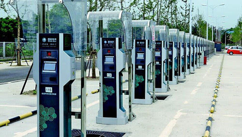 山东：烟台将建70座新能源汽车充电站 充电桩24500个