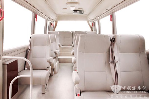 宇通客车zk6710(T7）