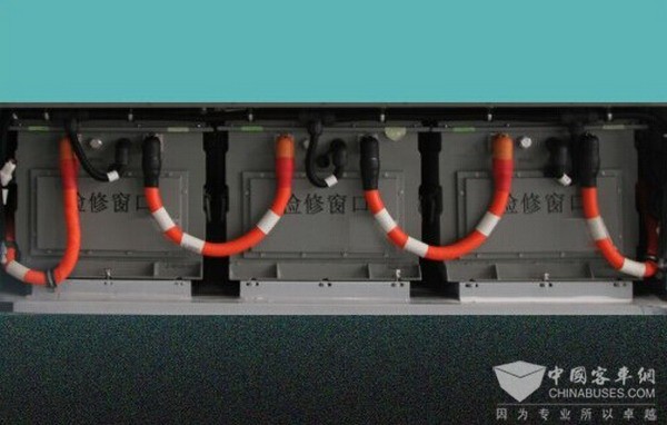 南京金龙NJL6680BEV纯电动客车