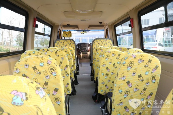 福田欧辉舰桥商务版BJ6590专用校车