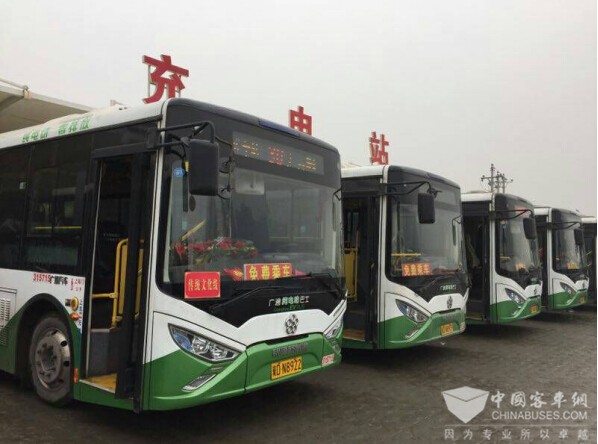 邯郸公交营运的银隆新能源客车