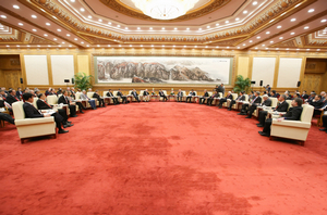 宁德时代CTO博阁仁赴人民大会堂接受李克强总理亲切接见