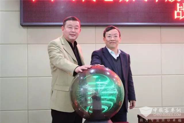 湖北咸宁：将采购1000台“高铁级”新能源城市客车