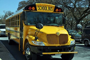 道路客运大格局：班车进校园 联程广布局 定制再出招