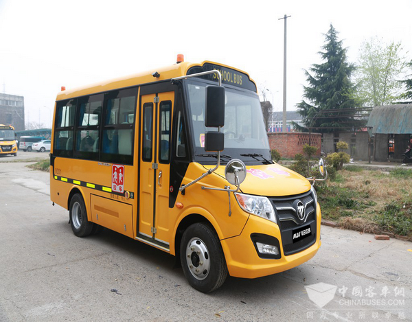 福田欧辉校车品质关怀再出发，暑期钜惠行动呵护孩子成长