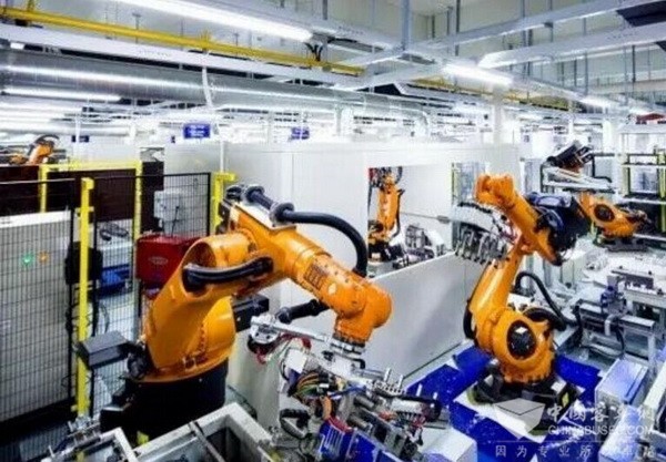 CATL荣登2016年度轻工业百强榜，并入选新能源十强企业