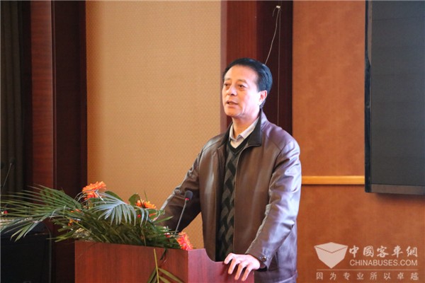 中通客车当选中汽协会客车分会理事长单位，孙庆民任理事长