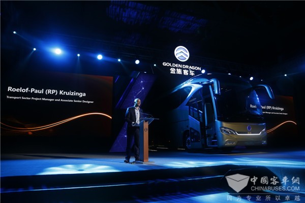 奔驰和DCA眼中的金旅领航者：全球高端客车市场强有力竞争者