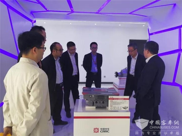 10年增长50倍，无问西东，这家企业奔跑着前行！