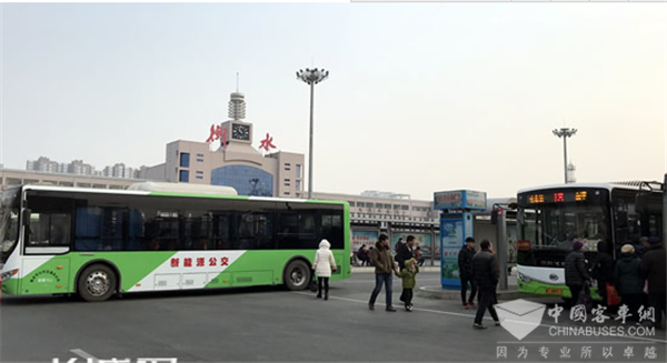  河北衡水：150部新能源公交车运营让市民绿色出行有保障