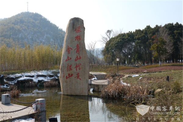 “银隆钛”助力“安吉模式” 零排放公交伴绿色同行