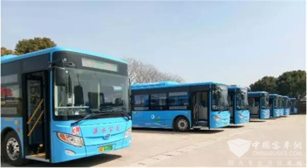 绿色出行典范 20台开沃纯电动公交溧水“开跑”