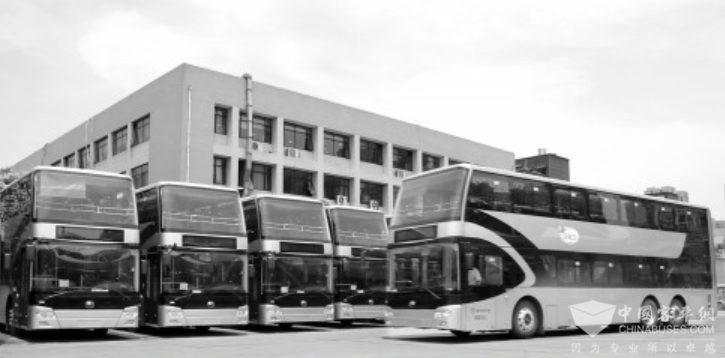 河南郑州：20辆宇通双层纯电动公交投入运营