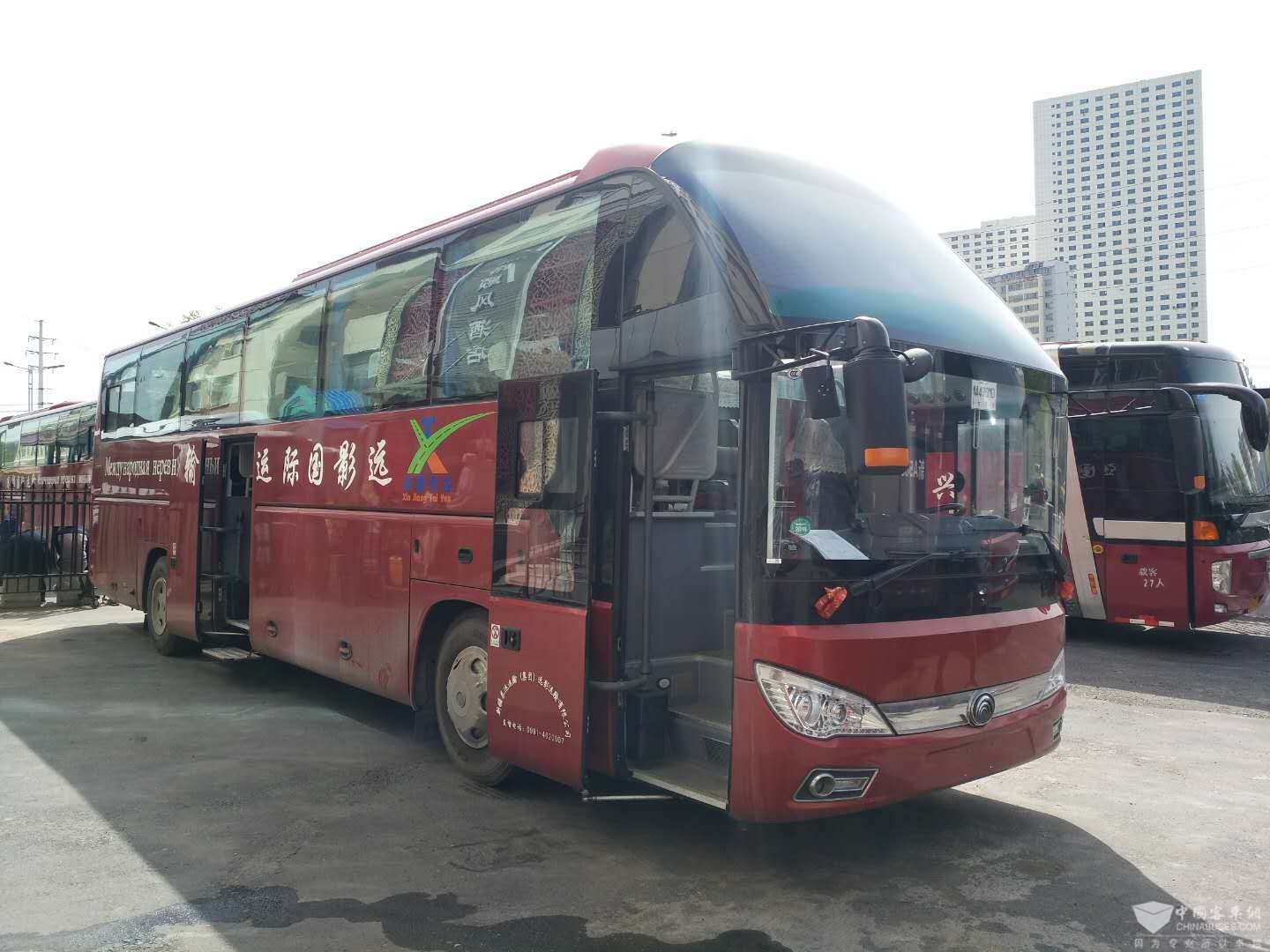 宇通17年12月出厂新车，手续齐全，尚未上牌运营，亏本转卖，有意者电联。