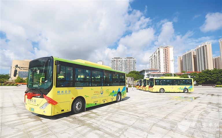 海南陵水：投入90辆新能源公交车覆盖15条交通线路