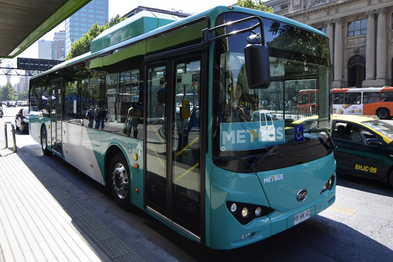 赢在智利！比亚迪获美洲最大纯电动大巴订单