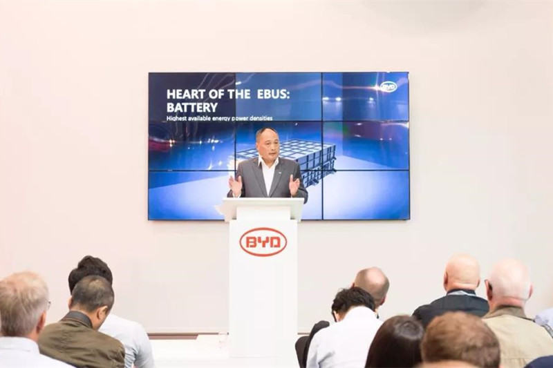 全球首发，中国首款“模块化”电动巴士抢镜汉诺威车展