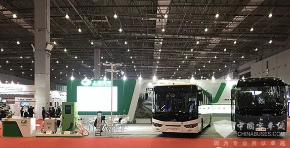 上饶客车新能源产业链组团亮相2018中国国际汽车商品交易会