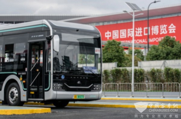 护航“进博会” 宇通智能网联公交为美好出行而来