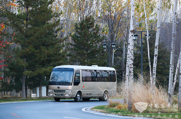 更小排量 更优品质 宇通T7 3.5T汽油版技术特点解读