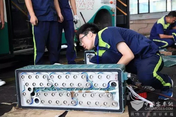 以服务树品牌 银隆新能源首推“2411”售后服务标准