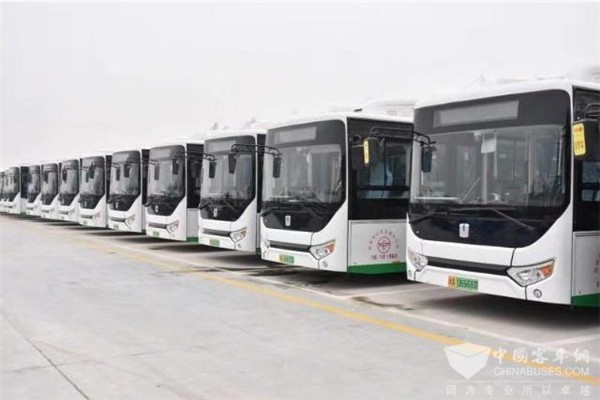 西安：车内有净化设备 可以过滤PM2.5……这样的公交车你可喜欢？